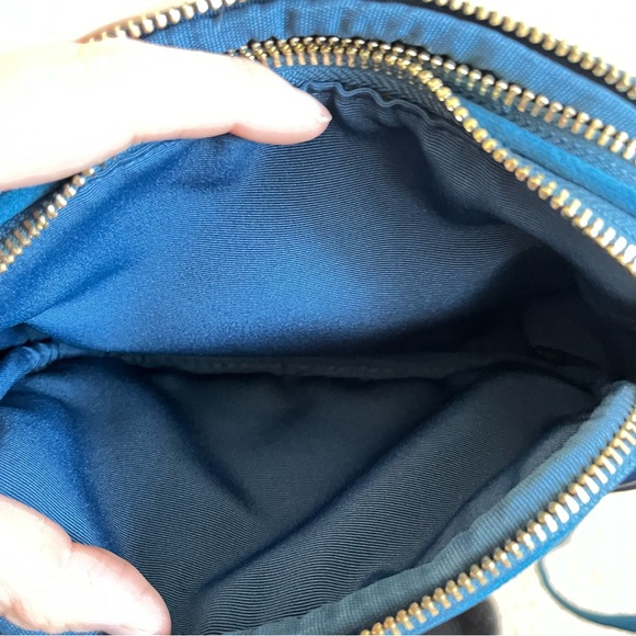 Banana Republic Chic Navy Quilted Crossbody Bag NWOT - Picture 6 of 7